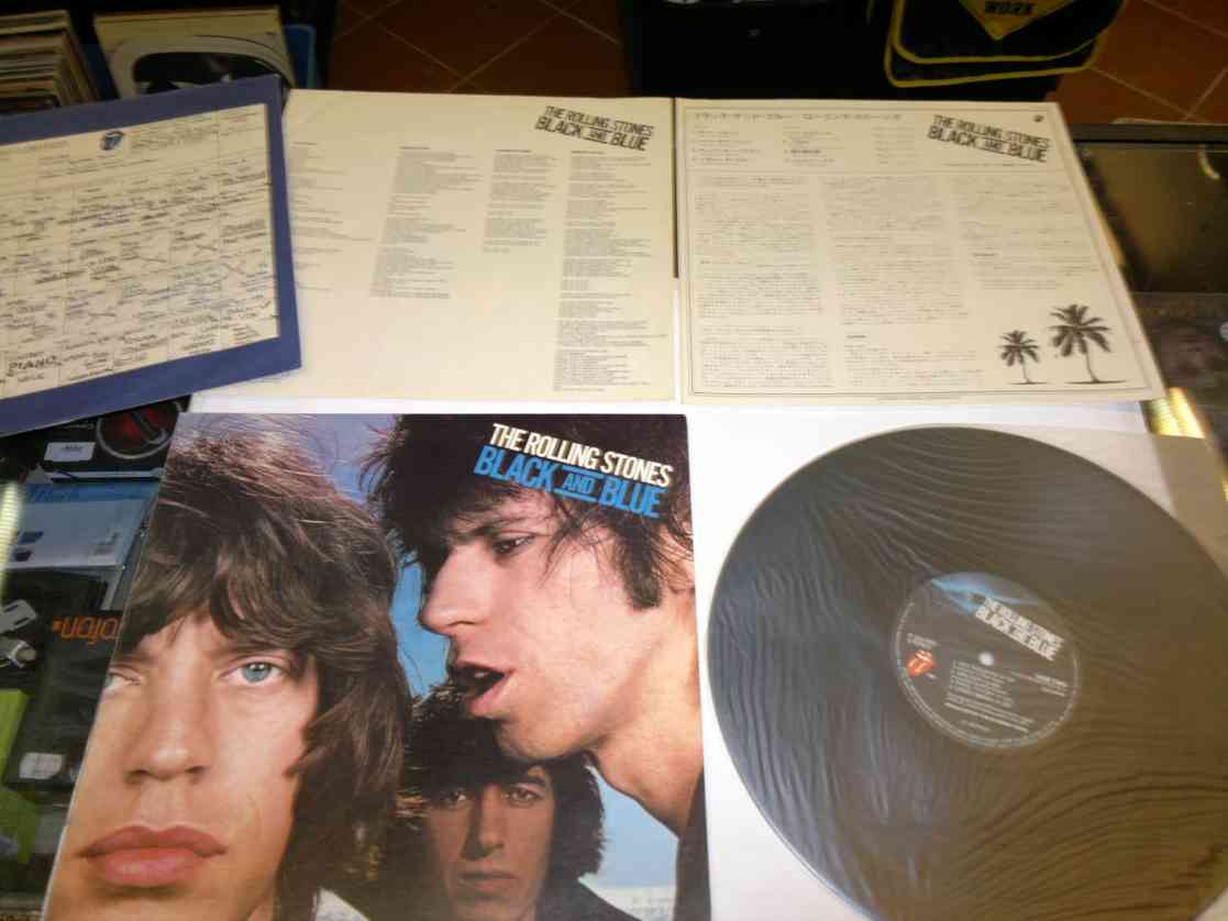 ROLLING STONES - BLACK AND BLUE - JAPAN